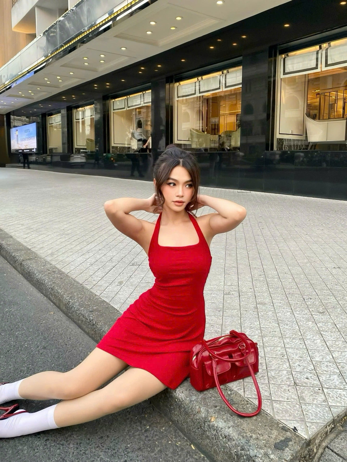 Váy cổ yếm thắt nơ sau lưng - MCD02