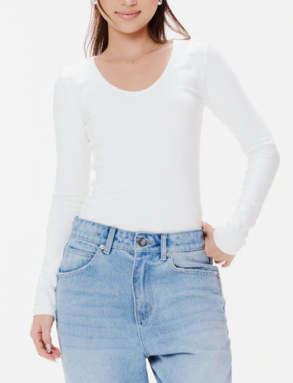 Merry Long Sleeve V-Neck Top - MC16