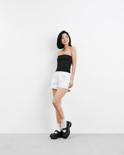 Quần short nữ dáng thể thao

