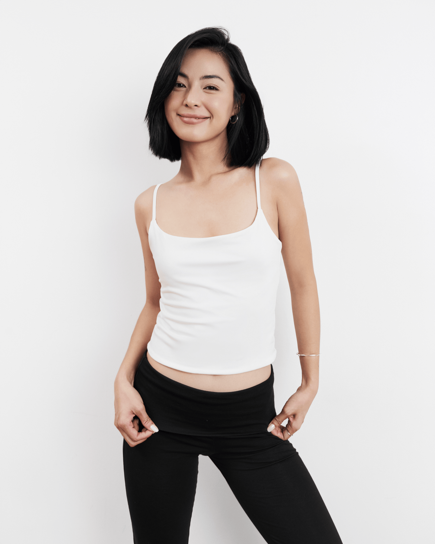 Áo 2 dây nữ ôm cổ vuông